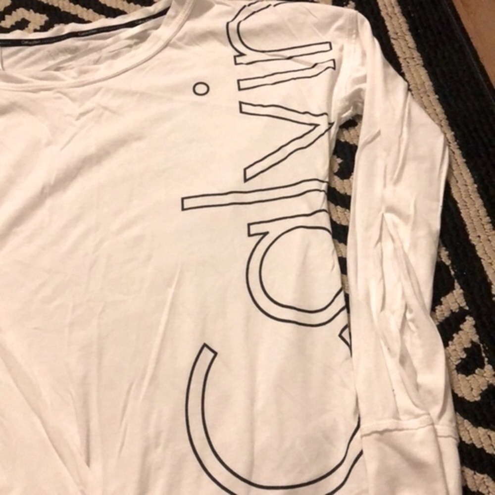Calvin Klein Performance white Long Sleeve Athletic T-shirt size XS/S - Picture 3 of 5